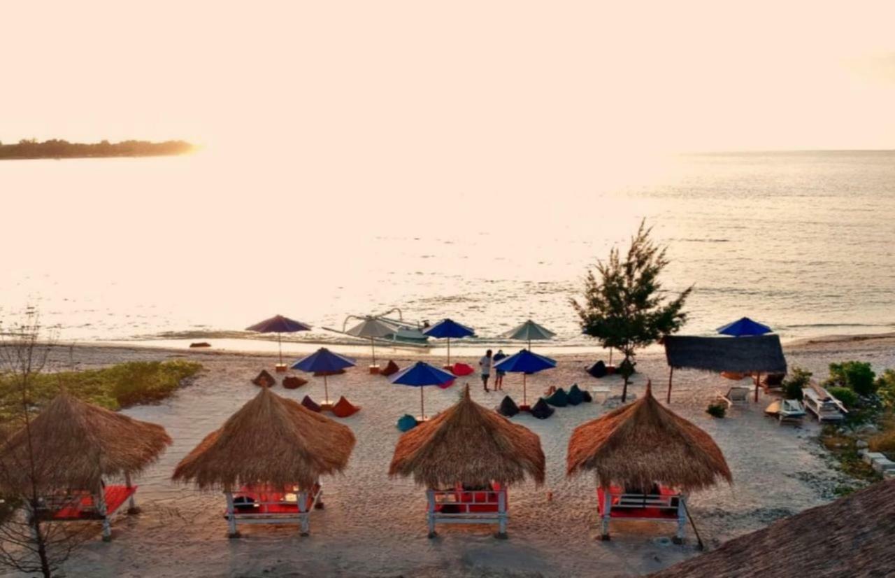 Sunset Beach Bungalow Gili Meno Zewnętrze zdjęcie
